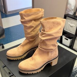Tan Suede Women's Boots